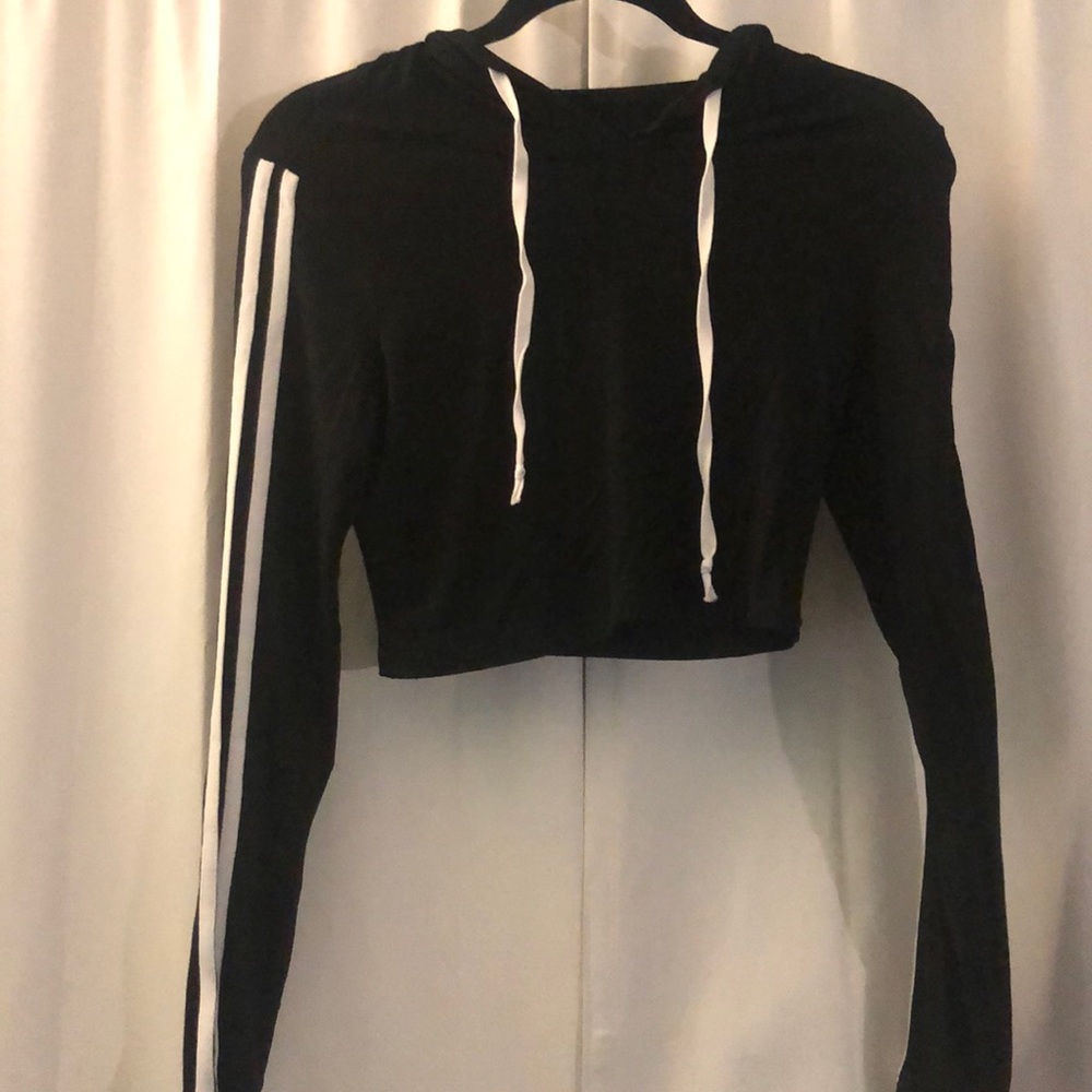 Shein cropped sweater/top